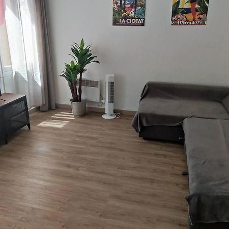 Appart De Charme Plein Centre Apartment Ла Сиота Екстериор снимка