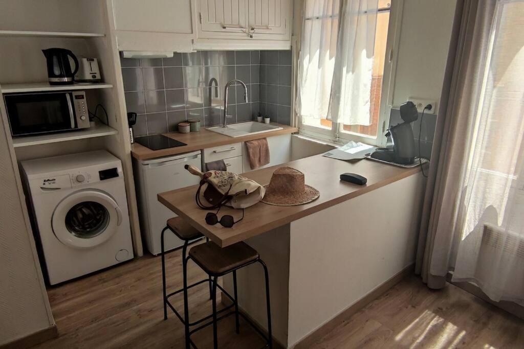 Appart De Charme Plein Centre Apartment Ла Сиота Екстериор снимка